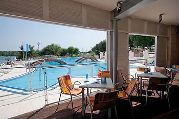 Maistra Vestar Mobile Homes 5* Ровинь