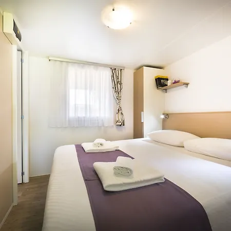 Kompleks wypoczynkowy Maistra Vestar Mobile Homes 5*